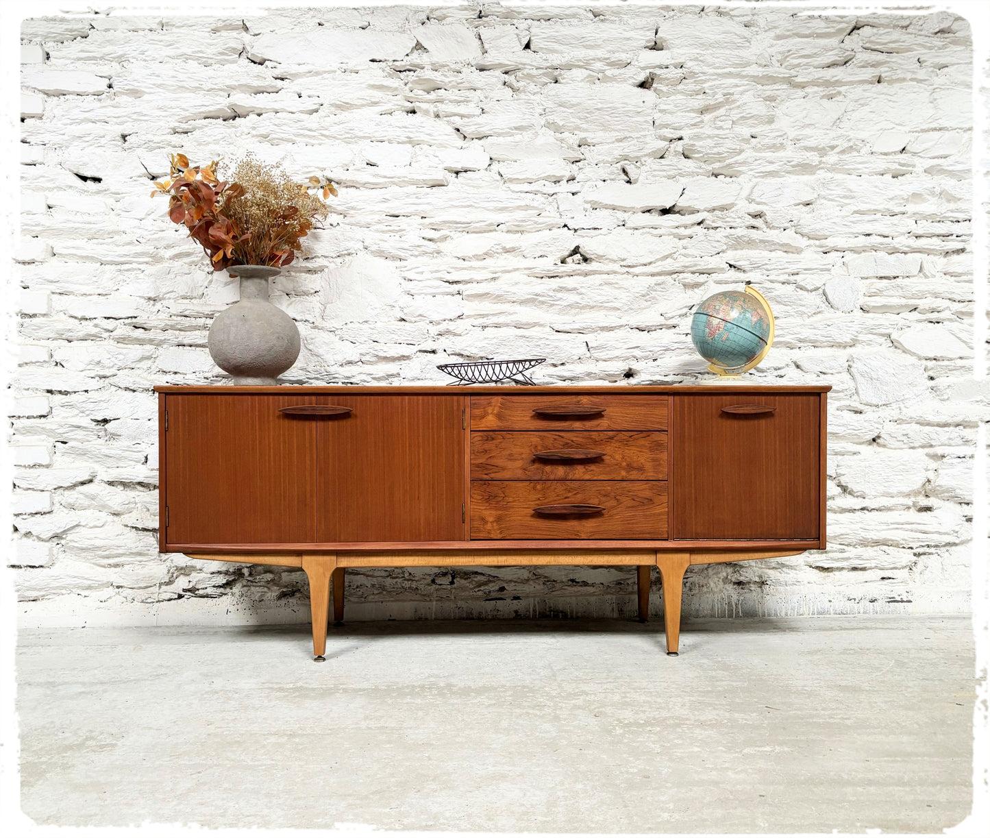 Enfilade Jentique Vintage en Teck