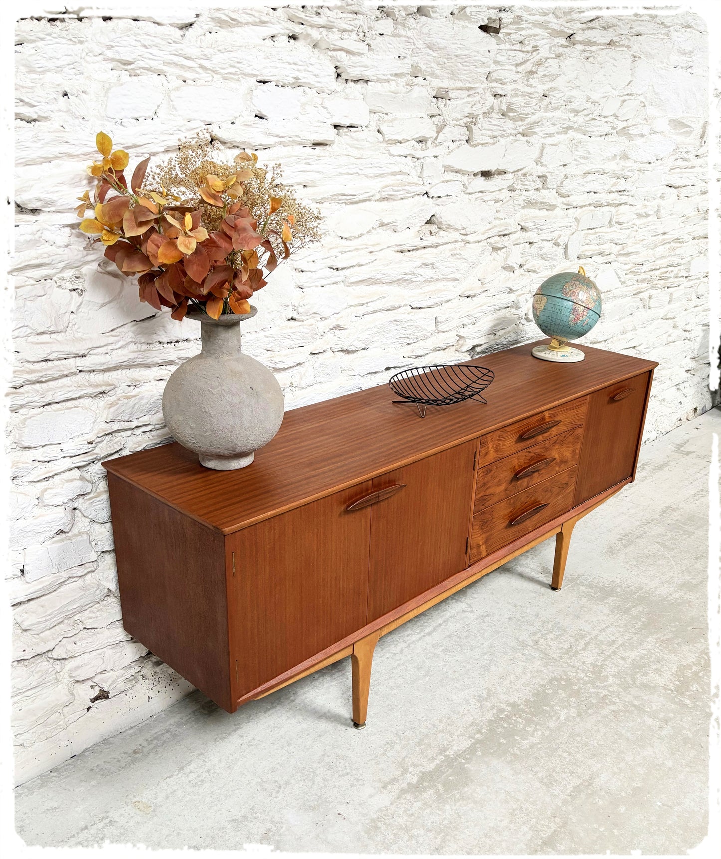 Enfilade Jentique Vintage en Teck