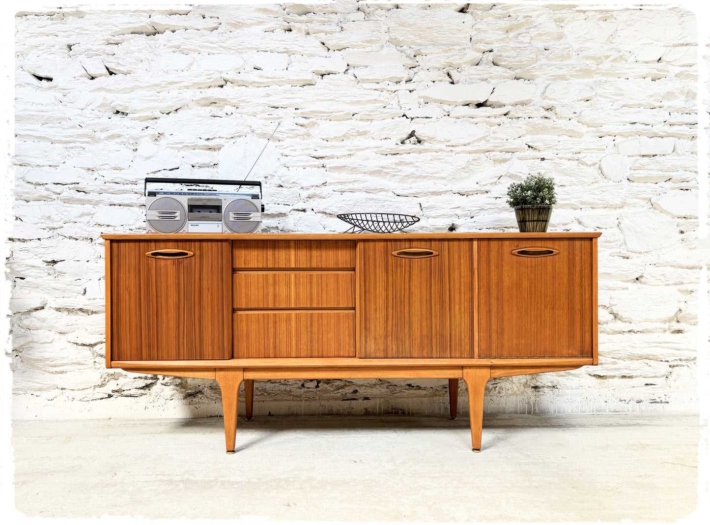 Enfilade Jentique Vintage en Teck