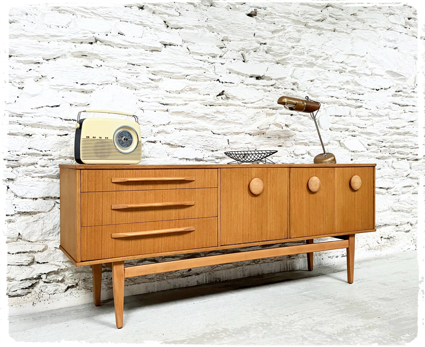 Enfilade Sideboard Vintage Stonehill en Teck Blond