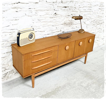 Enfilade Sideboard Vintage Stonehill en Teck Blond