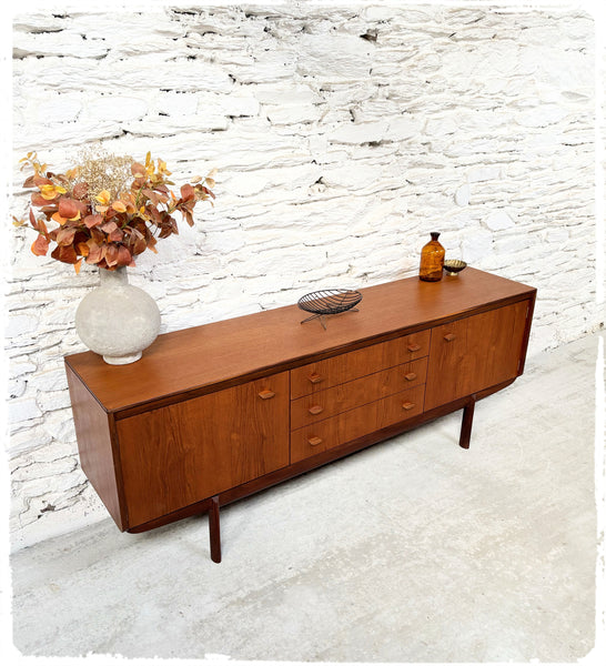 Enfilade Vintage en Teck & Afromosia White & Newton