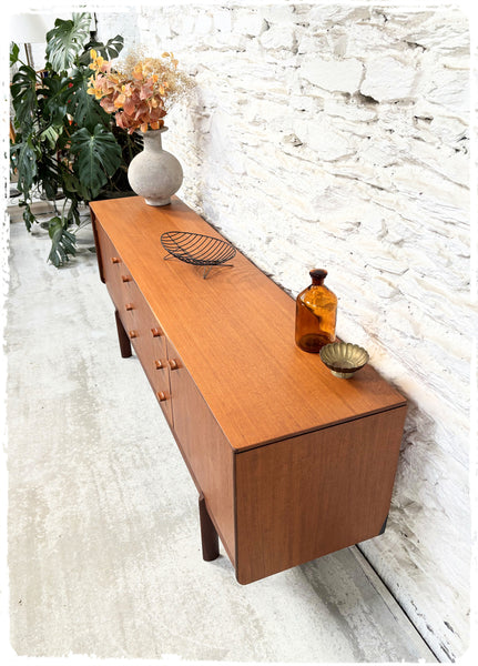 Enfilade Vintage en Teck & Afromosia White & Newton