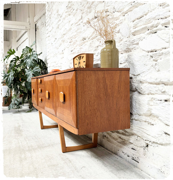 Enfilade Vintage en Teck Stonehill