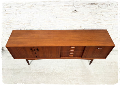 Enfilade Vintage G-PLAN BRASILIA en Teck & Afromosia