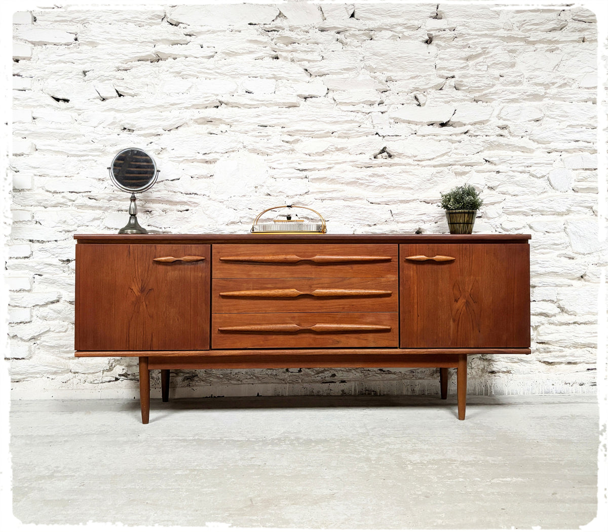 Enfilade Vintage Mid Century en Teck 183 cm