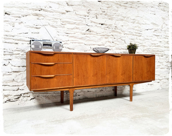 Enfilade Vintage en Teck McIntosh