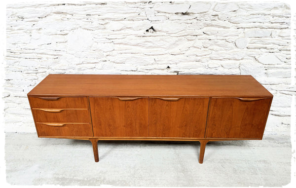 Enfilade Vintage en Teck McIntosh