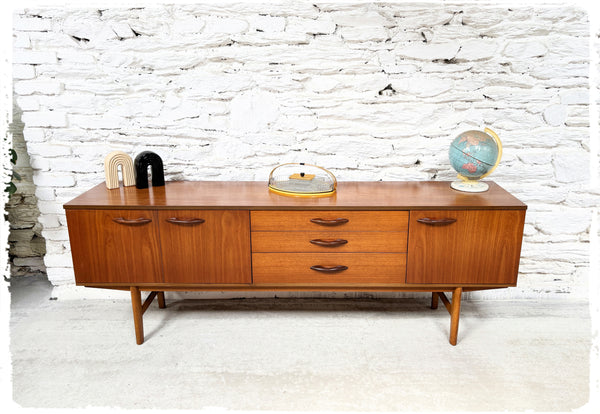 Enfilade Vintage Style Scandinave Avalon en Teck