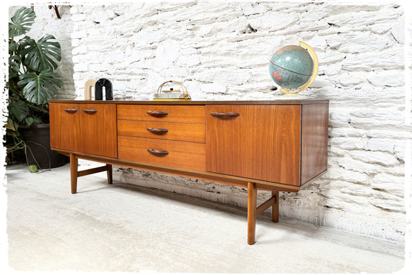Enfilade Vintage Style Scandinave Avalon en Teck