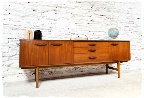 Enfilade Vintage Style Scandinave Avalon en Teck