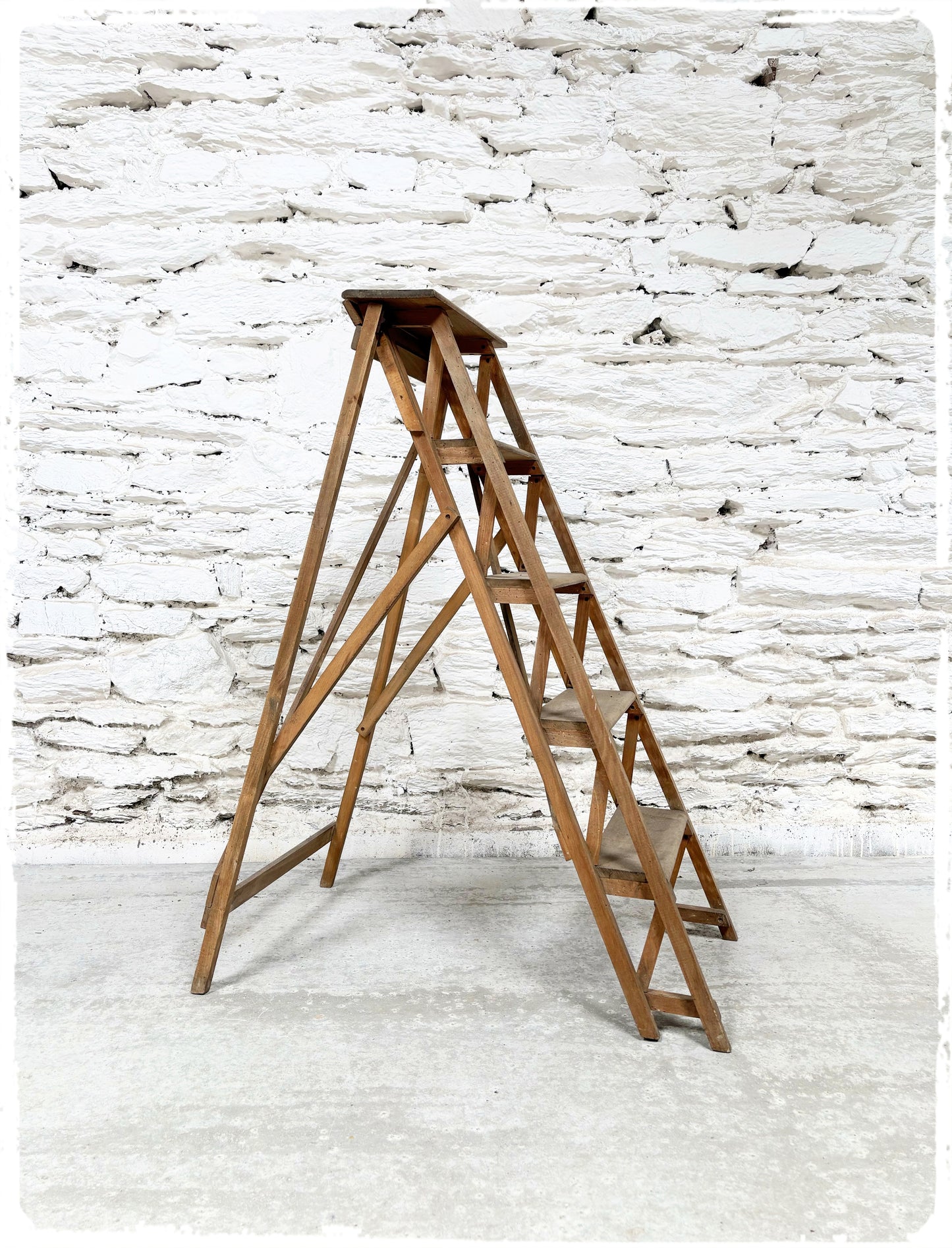 Escabeau Echelle de Peintre Vintage en Bois