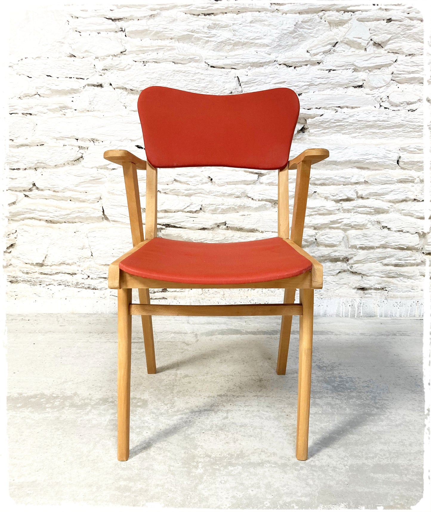 Fauteuil Bridge Vintage Pieds Compas Vinyle Rouge