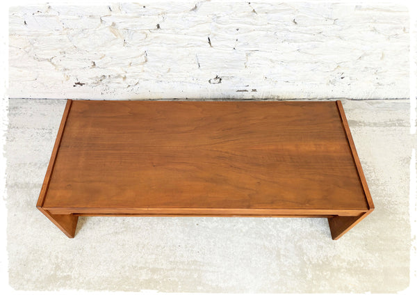 Grande Table Basse Vintage en Teck
