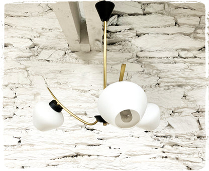 Lustre Suspension Vintage 3 Feux Laiton et Opaline Style Arlus
