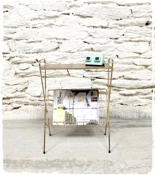 Meuble d'Appoint Bout de Canapé Porte Revues Vintage Doré