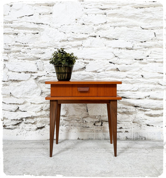 Meuble d'Appoint Chevet Vintage Style Scandinave en Teck