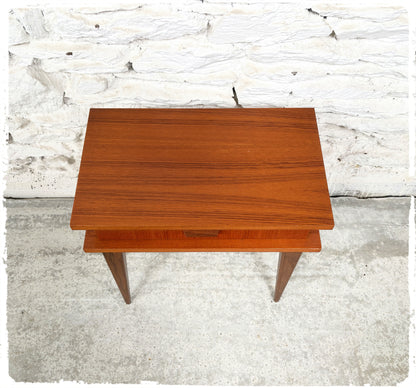 Meuble d'Appoint Chevet Vintage Style Scandinave en Teck