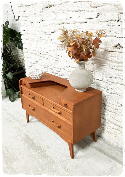 Meuble Bas Commode Vintage Pieds Compas en Teck G PLAN