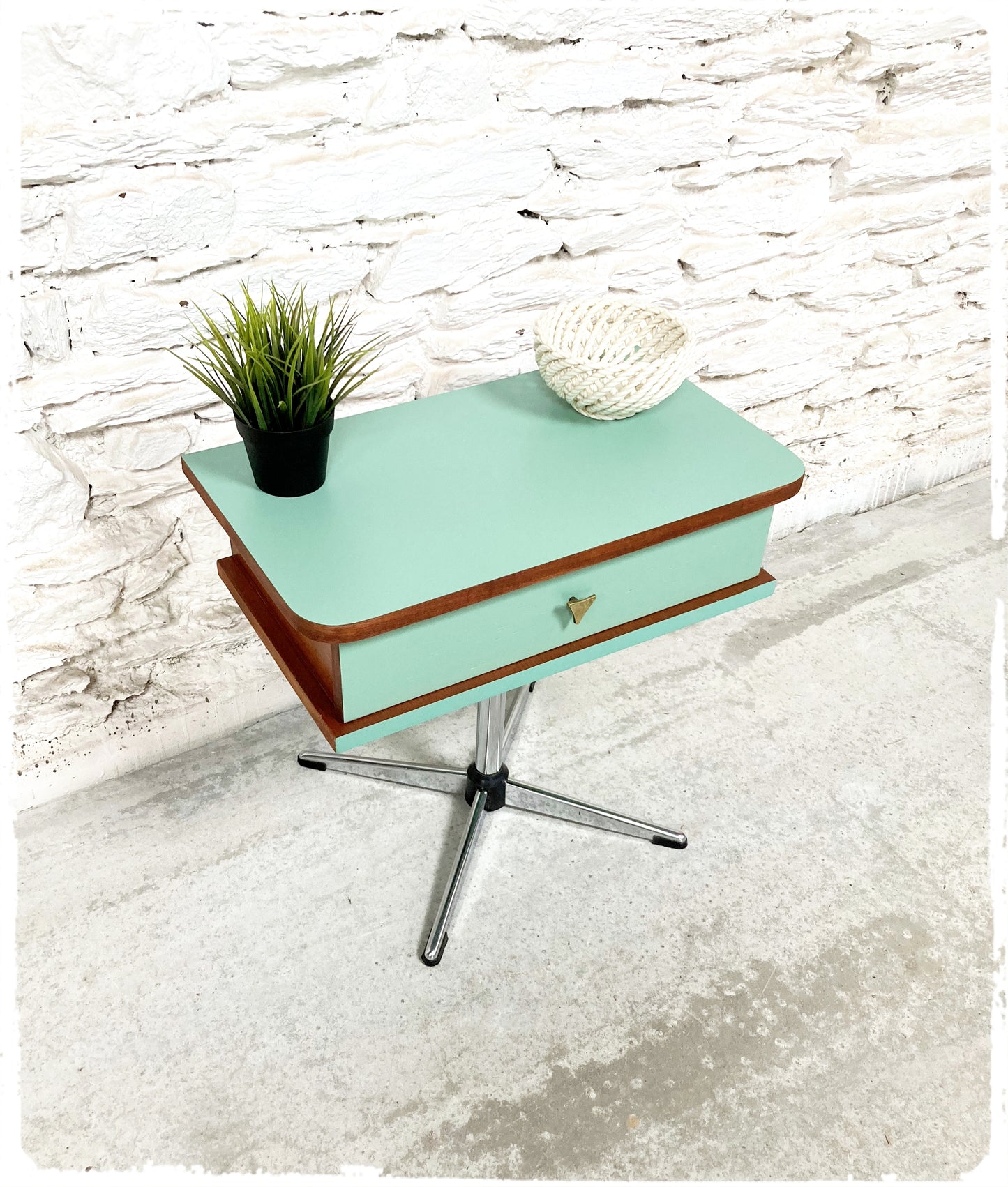 Meuble d'Appoint Chevet Vintage Pied Croix