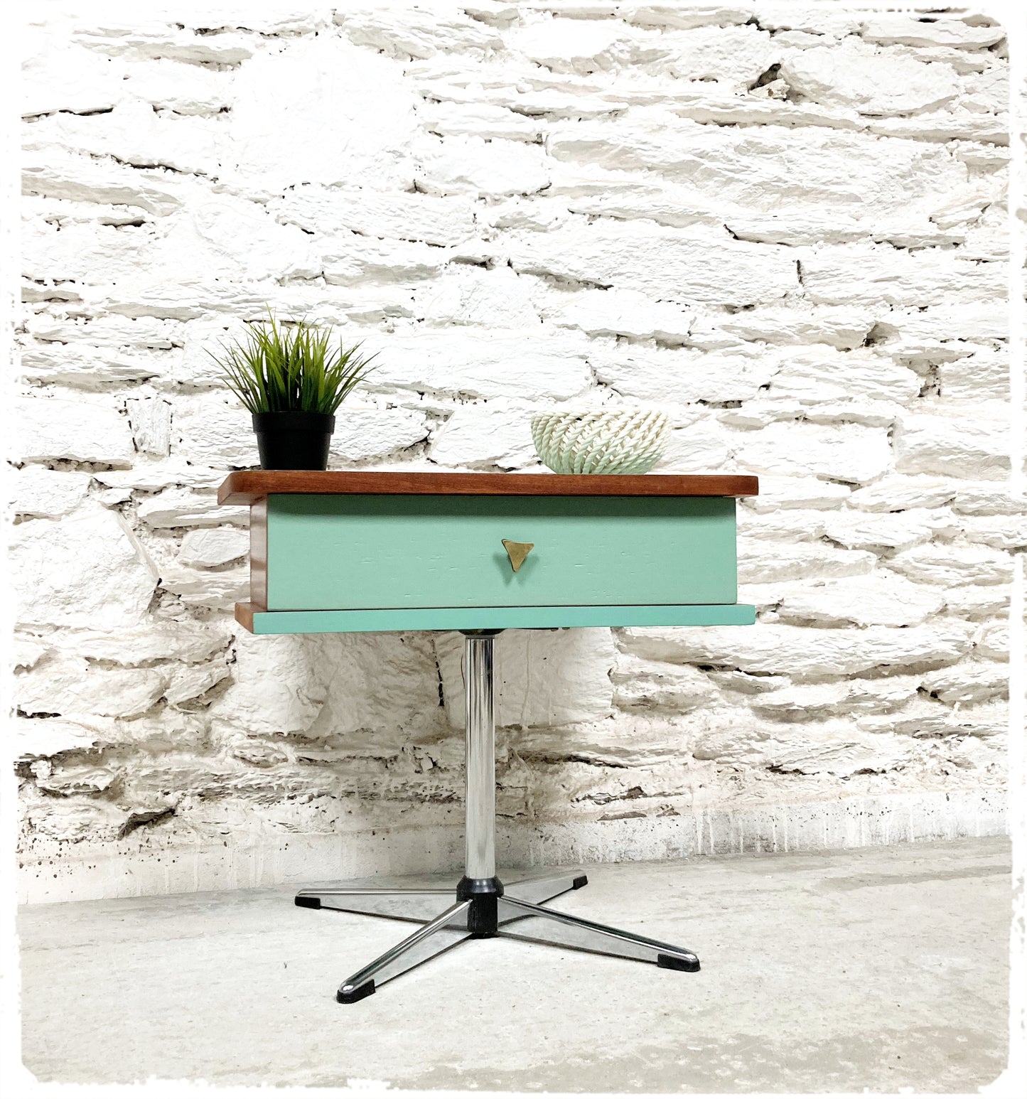 Meuble d'Appoint Chevet Vintage Pied Croix