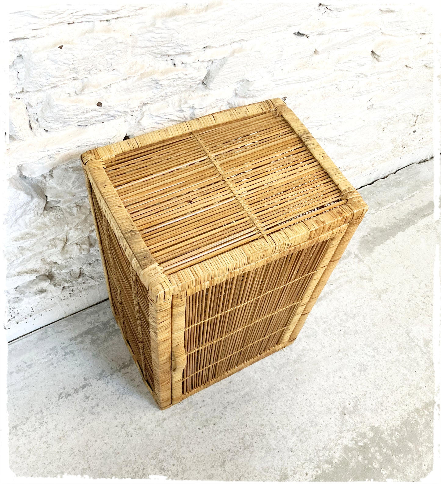 Meuble d'Appoint Chevet Vintage en Rotin
