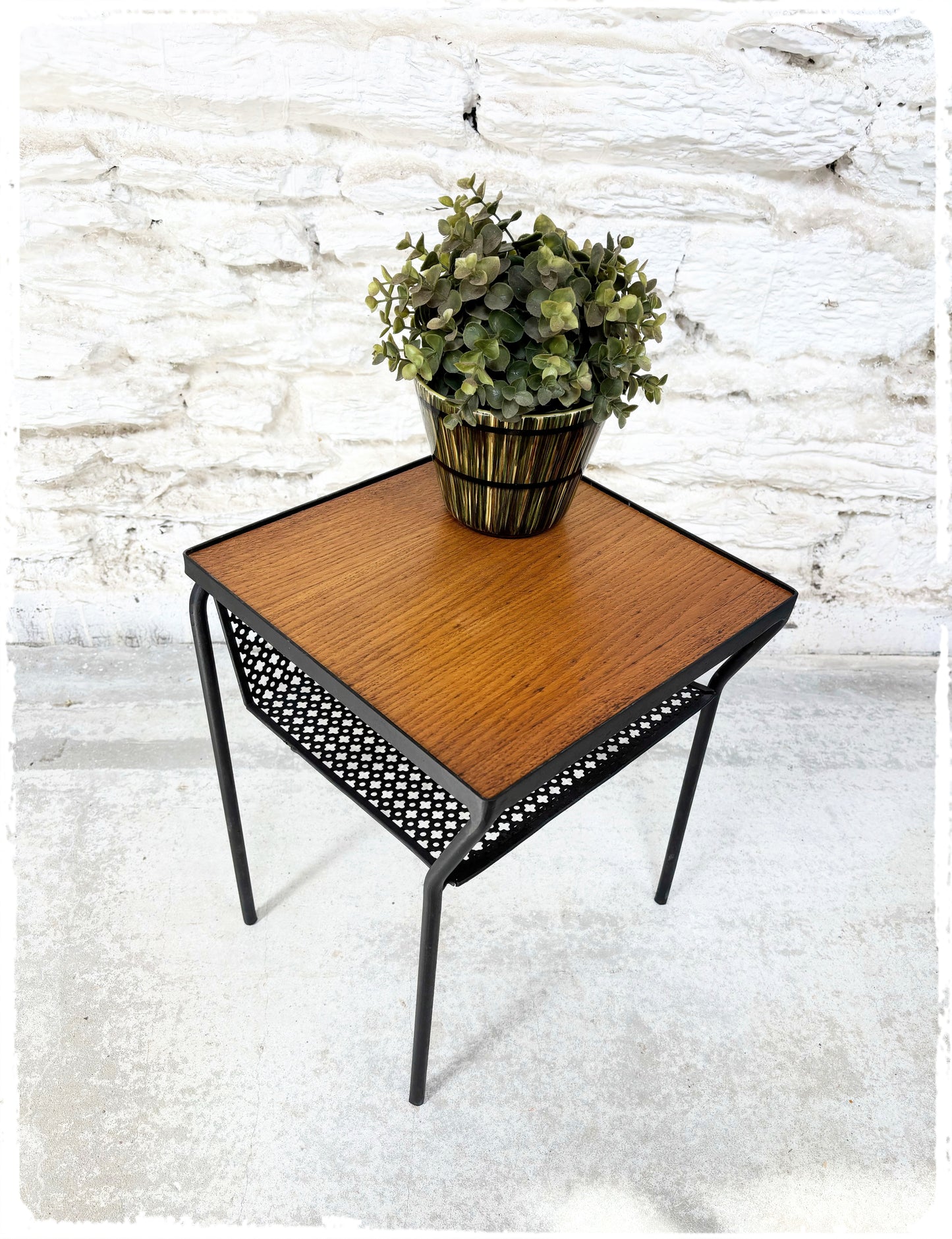 Meuble d'Appoint Bout de Canapé Vintage