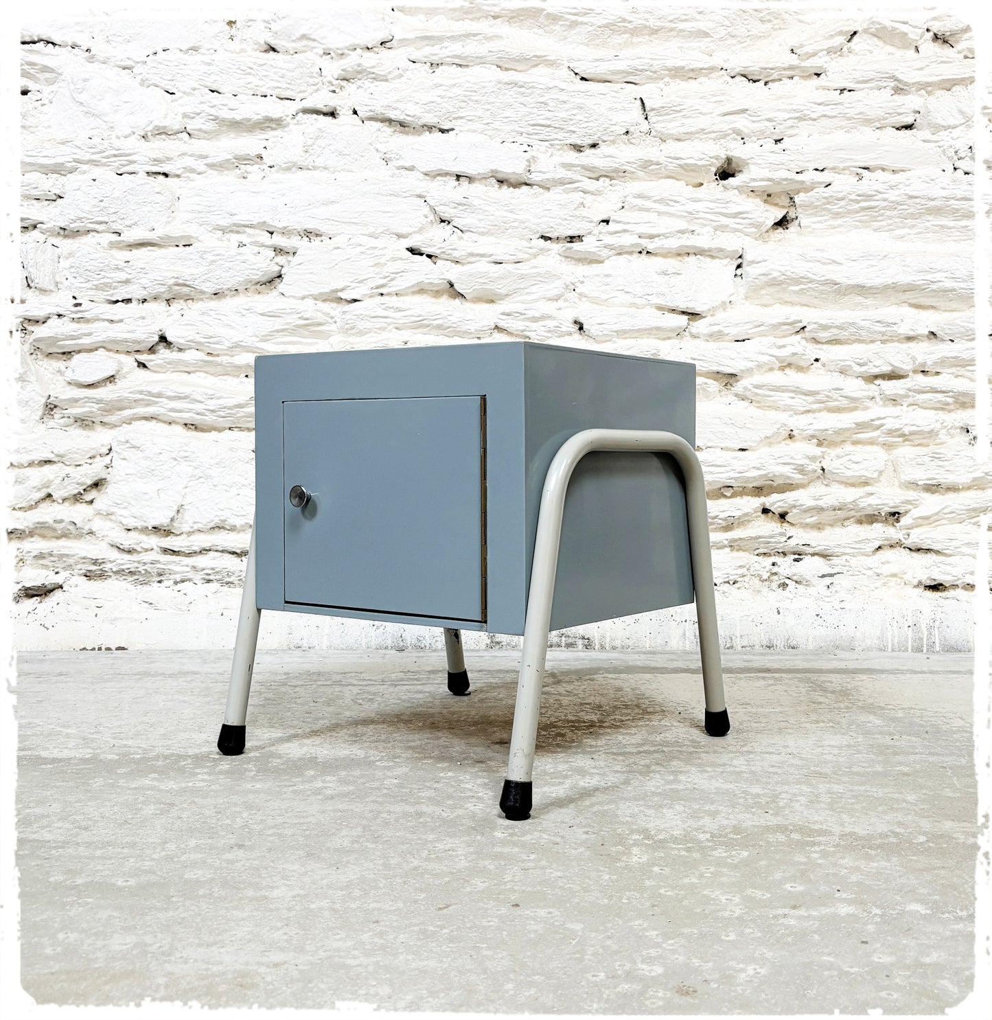 Meuble d'Appoint Chevet Vintage Pieds Métal
