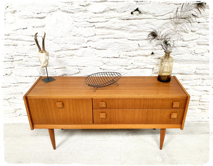 Petite Enfilade Basse Vintage Style Scandinave en Teck