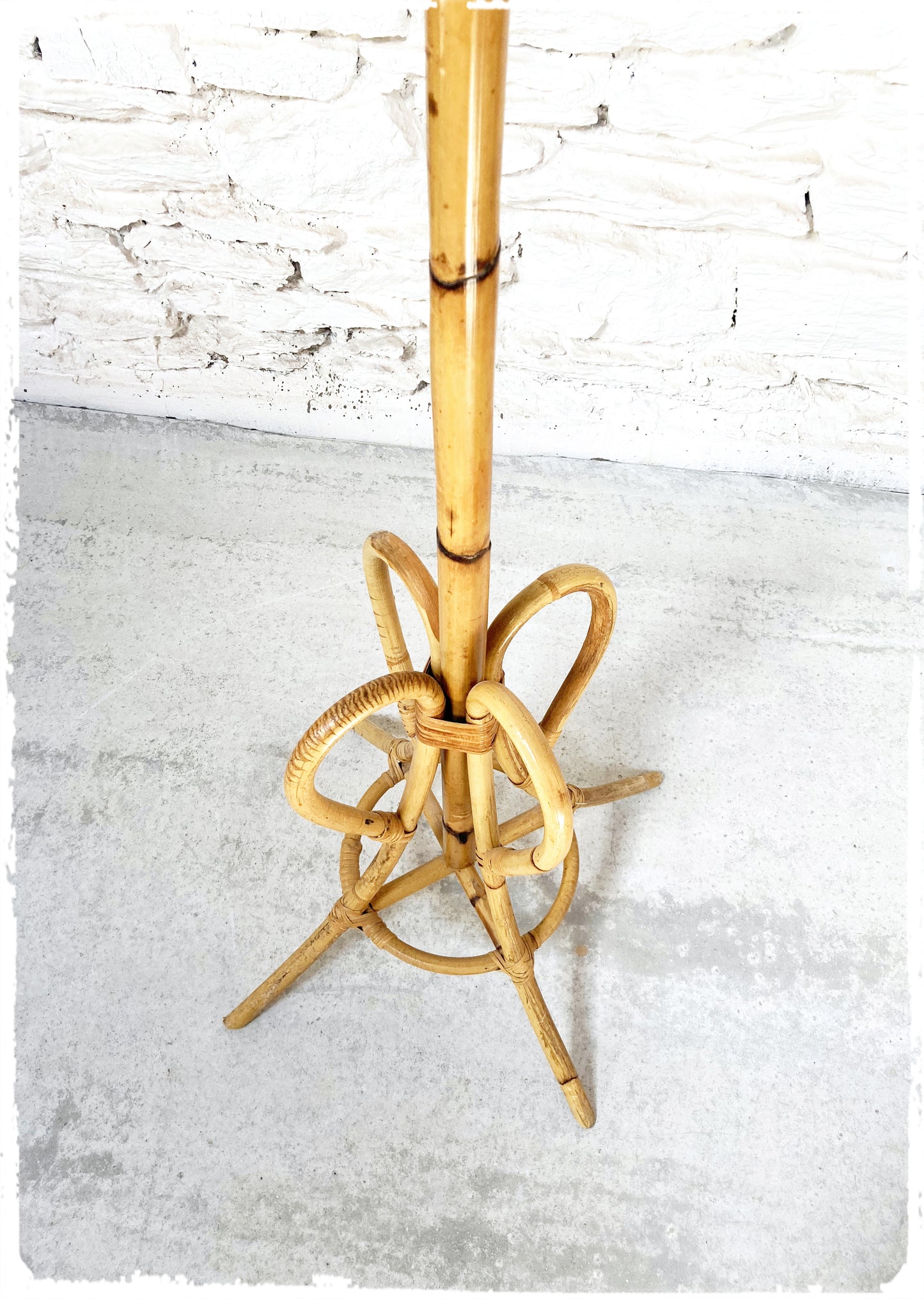 Porte Manteaux Perroquet Vintage en Bambou et Rotin