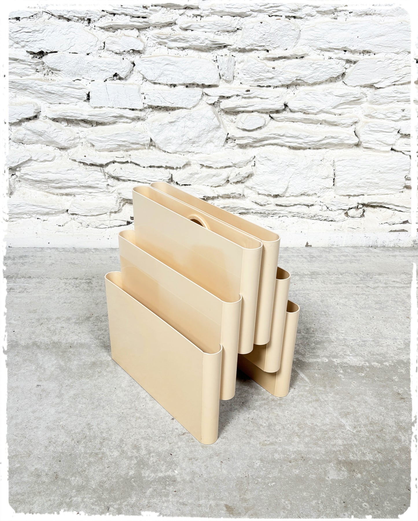 Grand Porte Revues Vintage Giotto Stoppino Kartell 4675 Circa 70