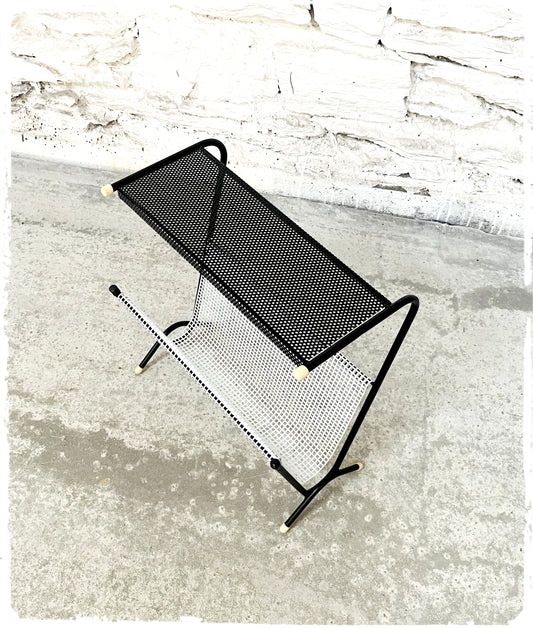 Porte Revues Vintage Métal Perforé Pilastro