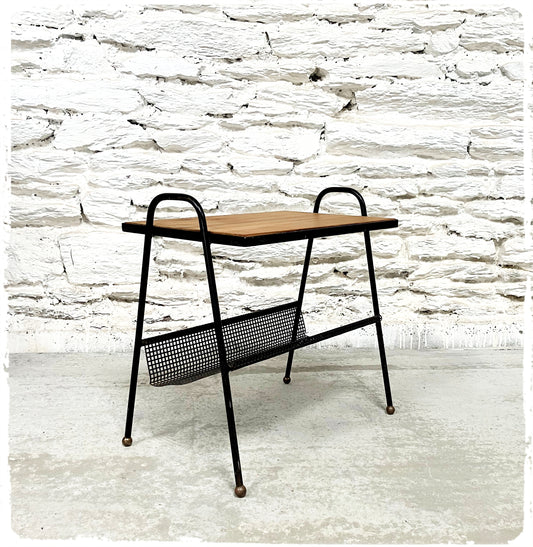 Porte Revues Vintage Moderniste