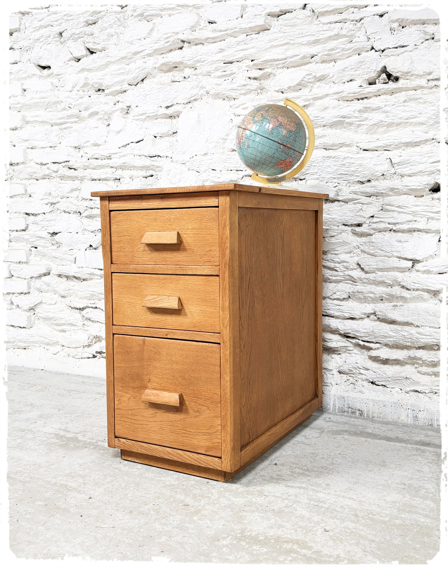 Meuble Rangement Vintage d'Administration en Chêne Doré