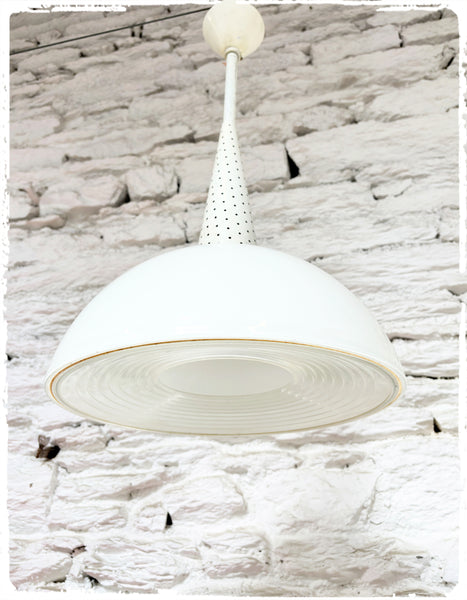 Paire de Suspensions Vintage Holphane Années 50