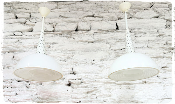 Paire de Suspensions Vintage Holphane Années 50