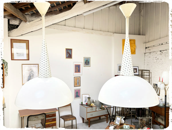 Paire de Suspensions Vintage Holphane Années 50
