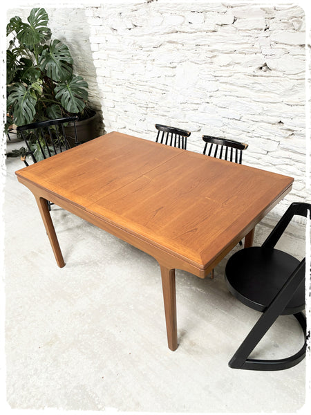 Table à Manger Vintage Extensible en Teck Nathan Furniture