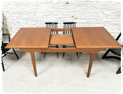 Table à Manger Vintage Extensible en Teck Nathan Furniture