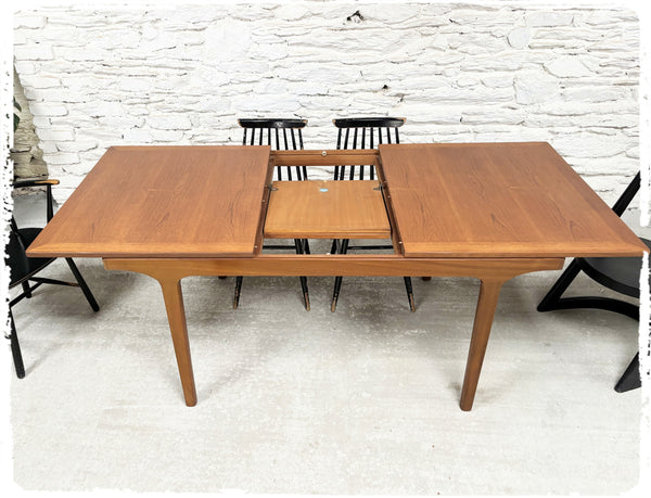 Table à Manger Vintage Extensible en Teck Nathan Furniture