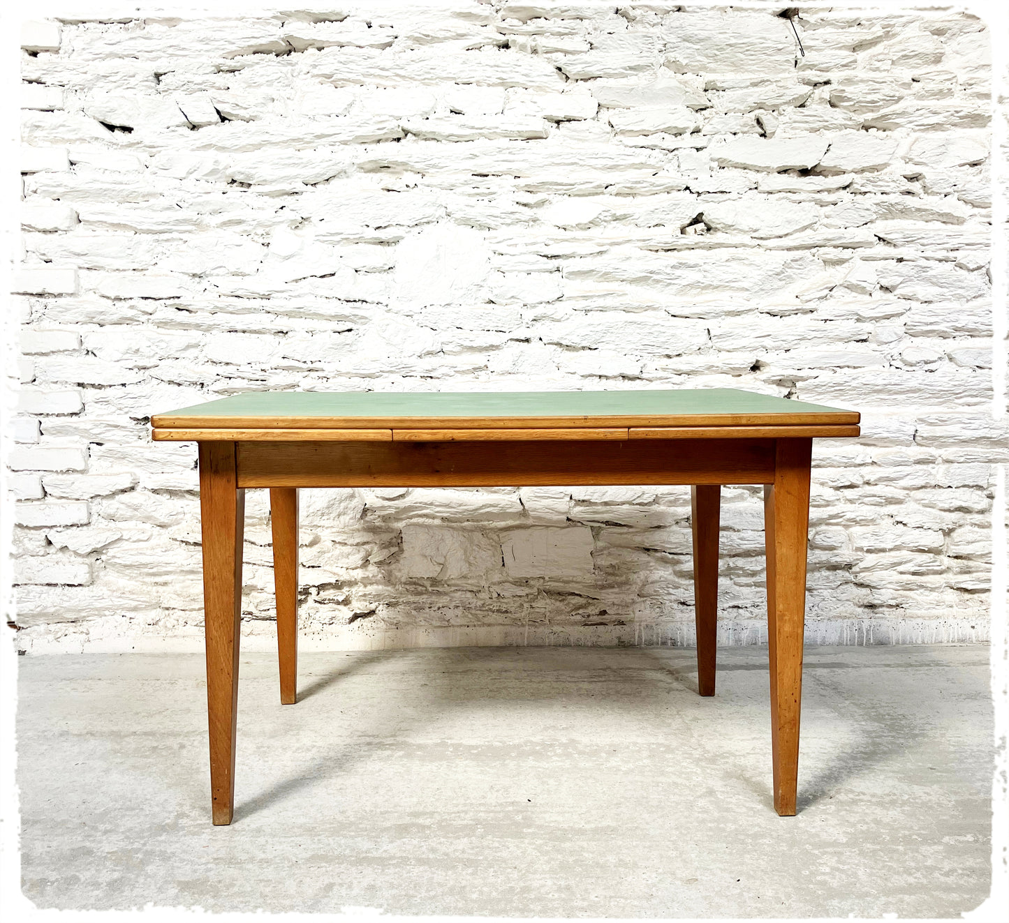 Table à Manger Vintage Extensible Mado Verte en Chêne