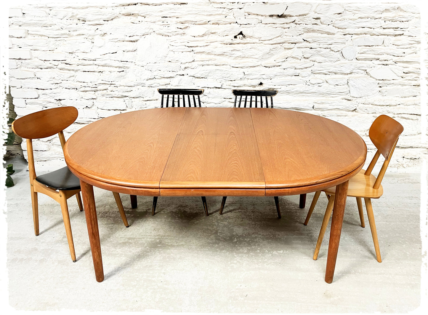Table à Manger Vintage Scandinave Extensible en Teck