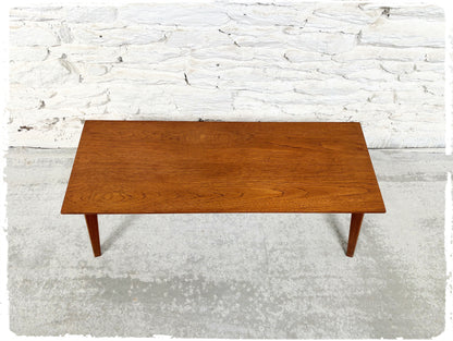 Table Basse Vintage Chêne Pieds Compas