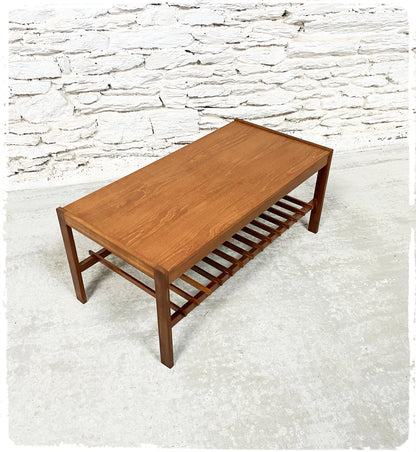 Table Basse Vintage Scandinave en Teck