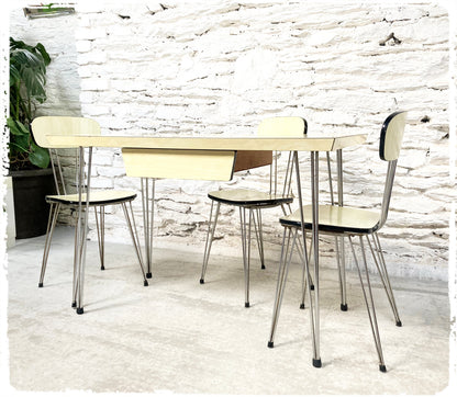 Ensemble Vintage Table et Chaises Pieds Eiffel en Formica Jaune Pale