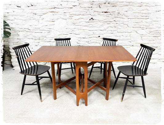 Table Pliante à Rabats Vintage Style Scandinave en Teck Années 60