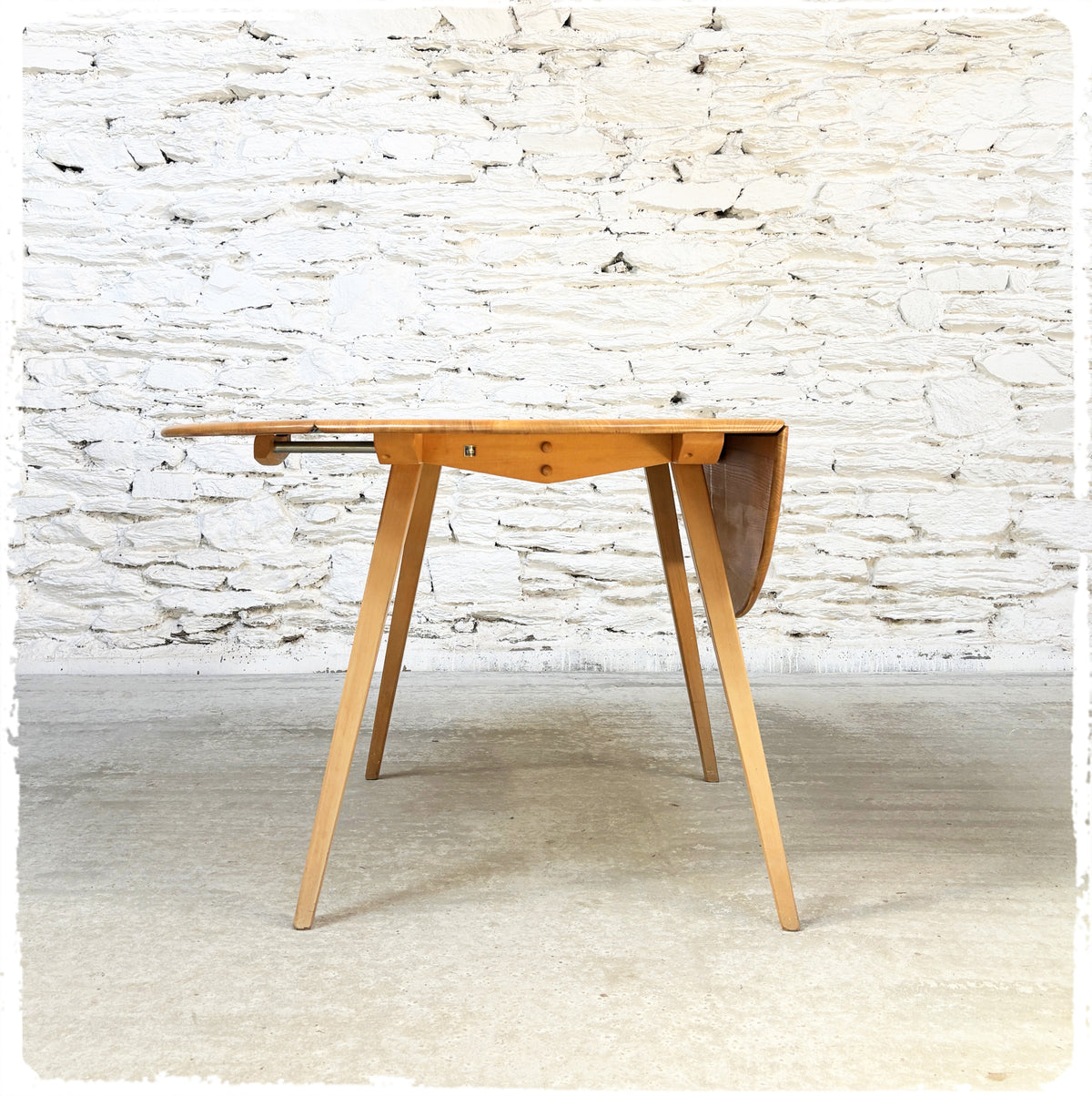 Table Pliante à Rabats Vintage Ercol en Orme Pieds Compas