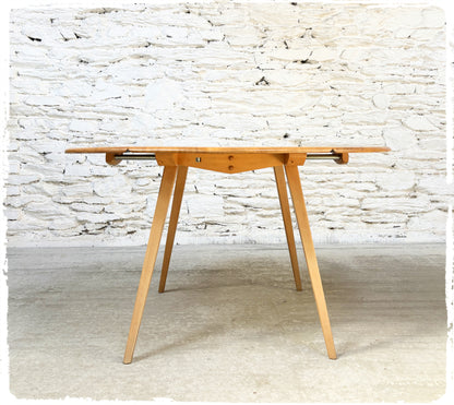 Table Pliante à Rabats Vintage Ercol en Orme Pieds Compas