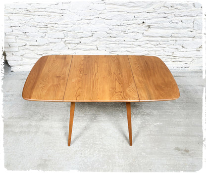 Table Pliante à Rabats Vintage Ercol Pieds Compas en Orme