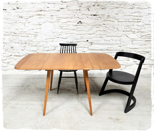Table Pliante à Rabats Vintage Ercol Pieds Compas en Orme